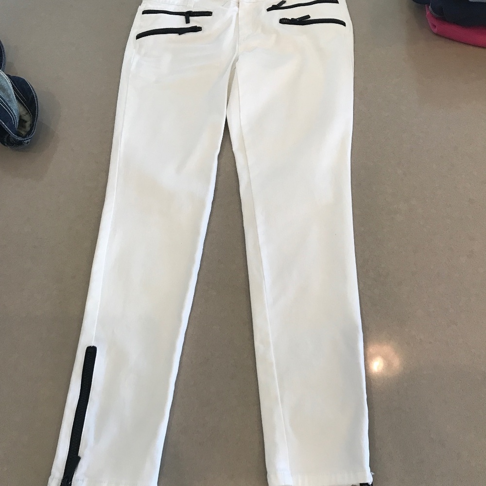 Micheal Kors ZIPPER WHITEVSKINNY JEANS SZ 6